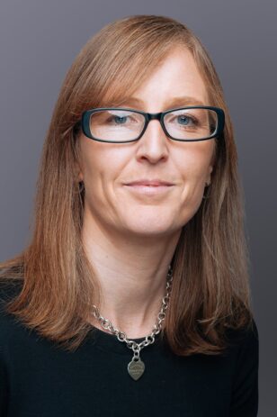 Kelly Staniforth - headshot