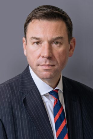 Stephen Flint - headshot